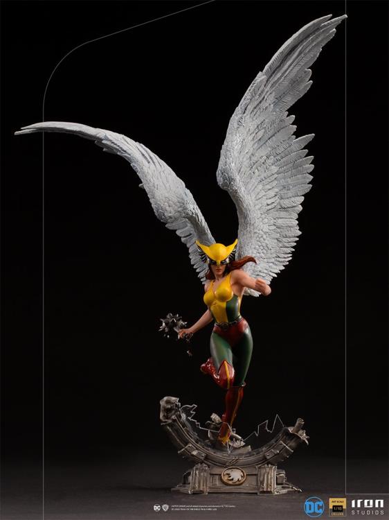 DC Comics Hawkgirl 1/10 Deluxe Art Scale Limited Edition Statue Gallery Image 3