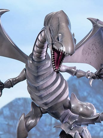 Yu-Gi-Oh! Blue-Eyes White Dragon (White Variant) Statue Gallery Image 2