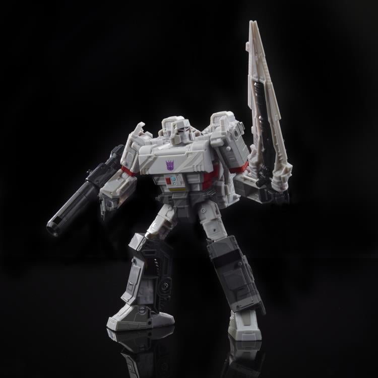 Transformers War for Cybertron: Siege 35th Anniversary Voyager Megatron Gallery Image 4