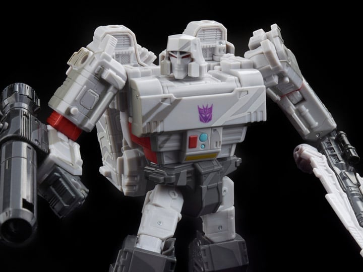 Transformers War for Cybertron: Siege 35th Anniversary Voyager Megatron Gallery Image 1