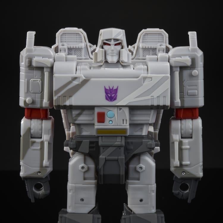 Transformers War for Cybertron: Siege 35th Anniversary Voyager Megatron Gallery Image 8