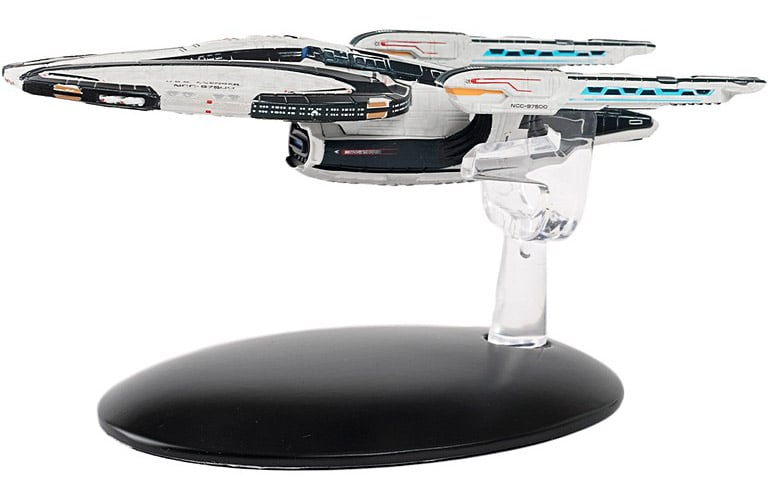 Star Trek: Online Starships Collection #11 Avenger-Class Federation Battlecruiser Gallery Image 5
