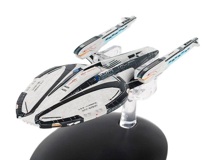 Star Trek: Online Starships Collection #11 Avenger-Class Federation Battlecruiser Gallery Image 1