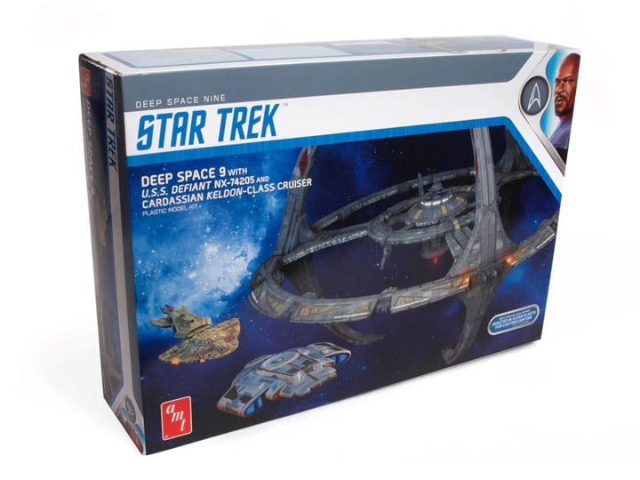 Star Trek Deep Space Nine 1/3300 Scale Model Kit Gallery Image 1