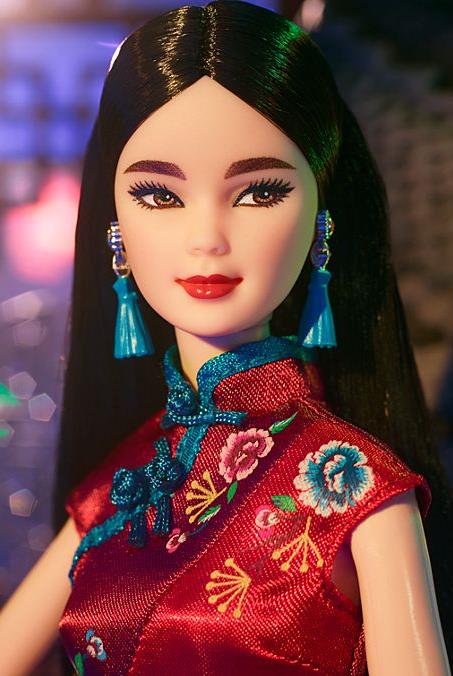Barbie Lunar New Year Barbie Doll (2021) Gallery Image 5