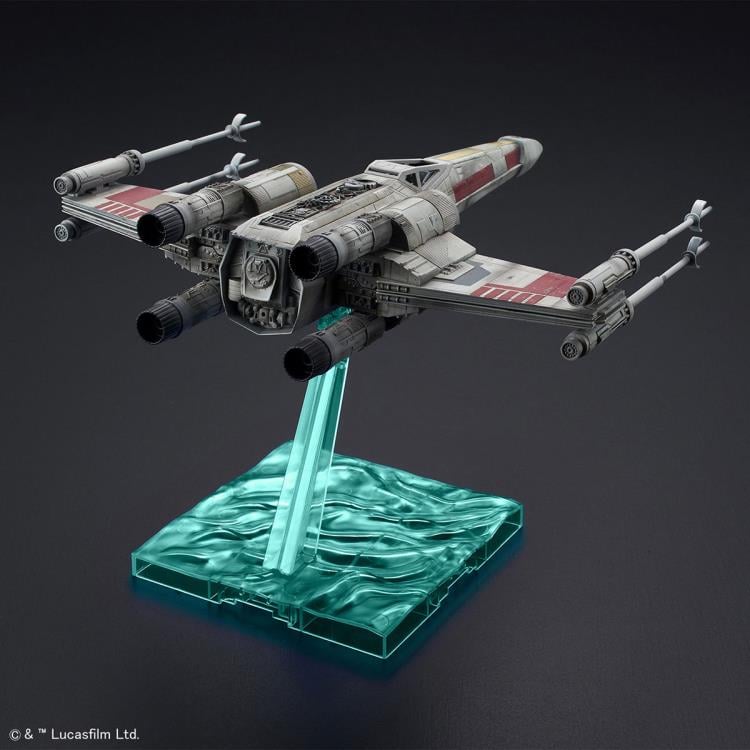 Star Wars: The Rise of Skywalker X-Wing Starfighter Red 5 1/72 Scale Model Kit Gallery Image 4