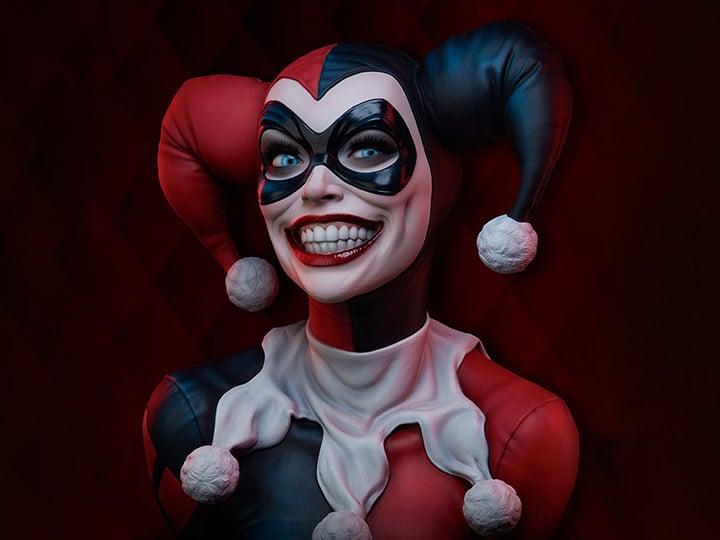 DC Comics Harley Quinn Life-Size Bust Gallery Image 1