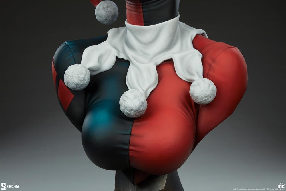 DC Comics Harley Quinn Life-Size Bust Gallery Image 10