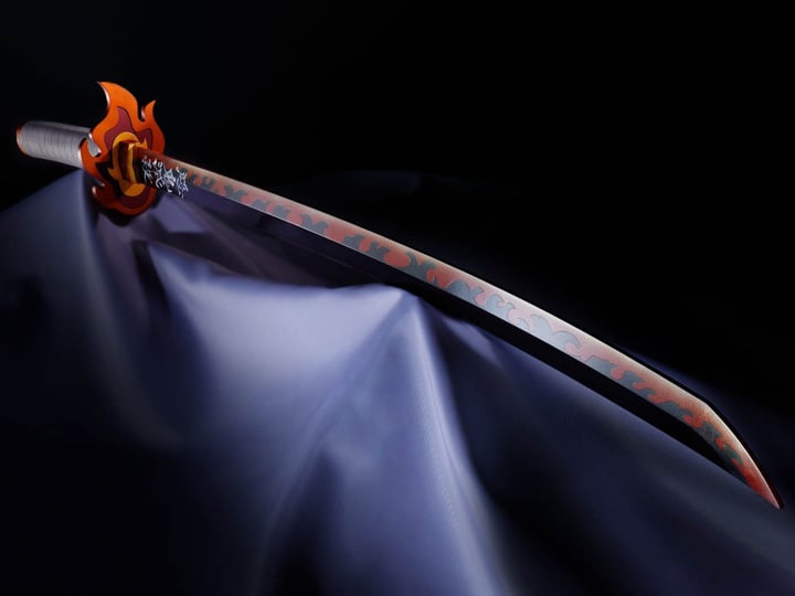 Demon Slayer: Kimetsu no Yaiba Proplica Kyojuro Rengoku's Nichirin Sword Gallery Image 1