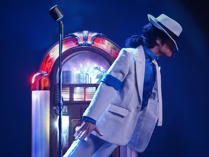 Michael Jackson Smooth Criminal (Deluxe) 1/3 Scale Limited Edition Statue Gallery Image 1