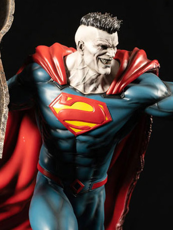 DC Rebirth Premium Collectibles Bizarro Limited Edition Statue Gallery Image 2