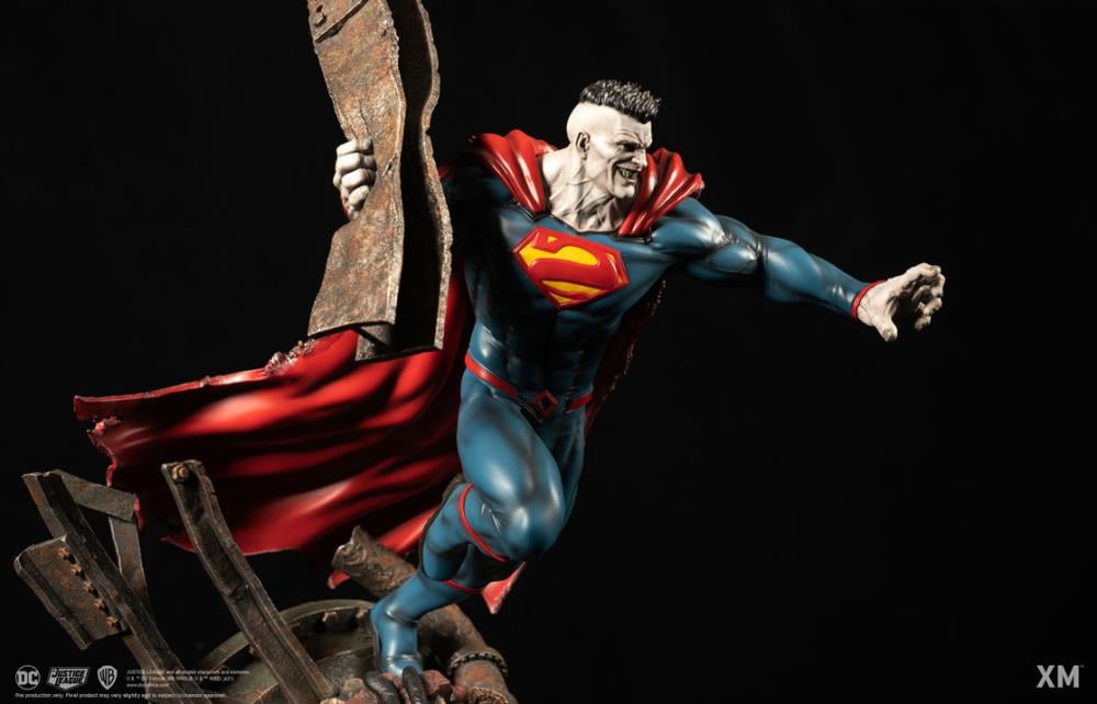 DC Rebirth Premium Collectibles Bizarro Limited Edition Statue Gallery Image 9