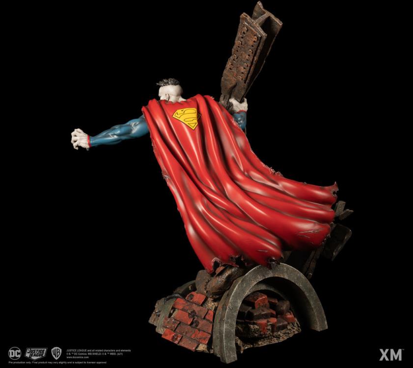 DC Rebirth Premium Collectibles Bizarro Limited Edition Statue Gallery Image 5