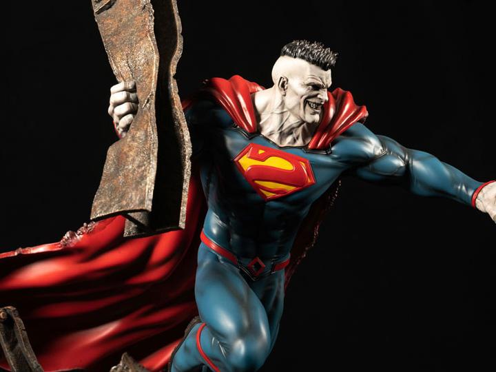 DC Rebirth Premium Collectibles Bizarro Limited Edition Statue Gallery Image 1