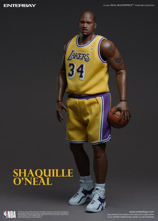 NBA Real Masterpiece Shaquille O'Neal (Lakers Home) 1/6 Scale Figure Gallery Image 3