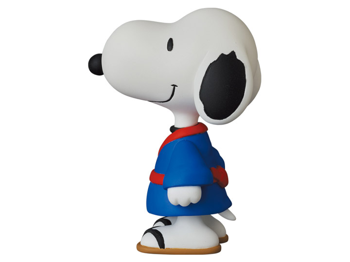 Peanuts Ultra Detail Figure No.622 Snoopy (Yukata) Gallery Image 1