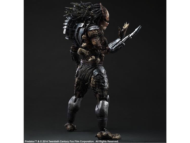 Predator Play Arts Kai Figure - 11" Predator (Movie Version) Gallery Image 3
