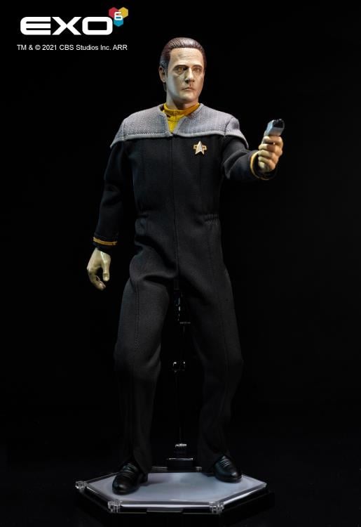 Star Trek: First Contact Lieutenant Commander Data 1/6 Scale Figure Gallery Image 3