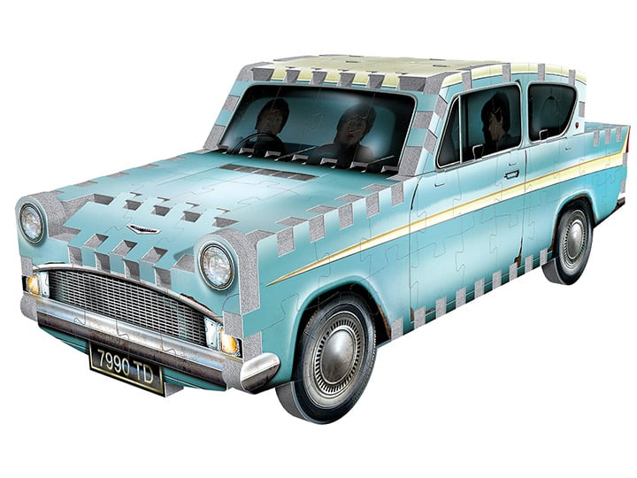 Harry Potter Flying Ford Anglia 130-Piece 3D Puzzle Gallery Image 1