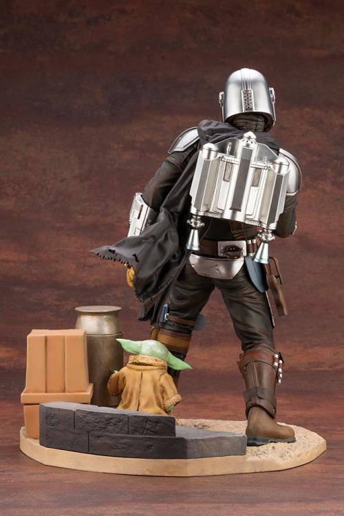 The Mandalorian ArtFX Mandalorian & The Child Statue Gallery Image 7