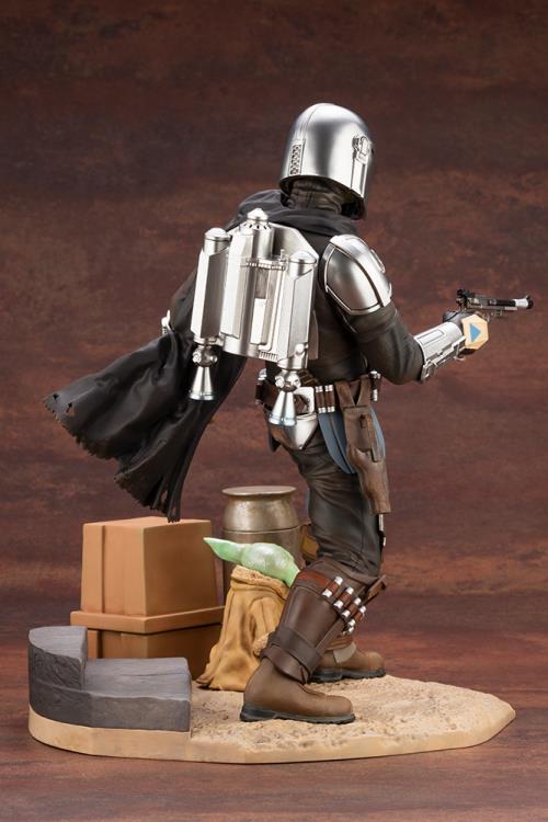 The Mandalorian ArtFX Mandalorian & The Child Statue Gallery Image 8