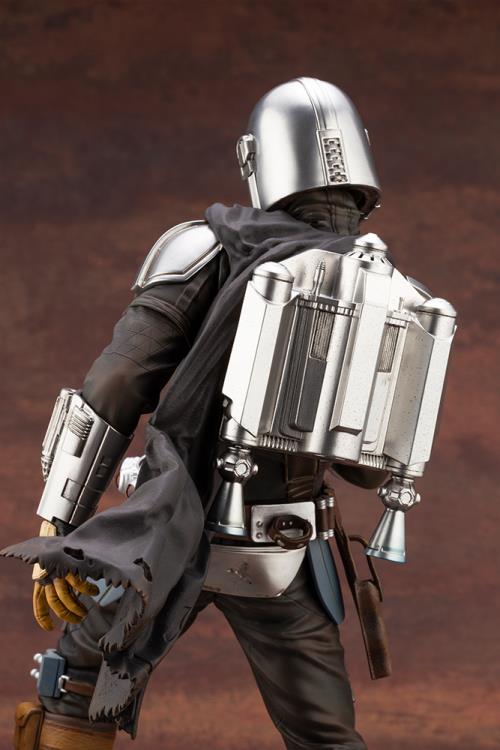 The Mandalorian ArtFX Mandalorian & The Child Statue Gallery Image 16