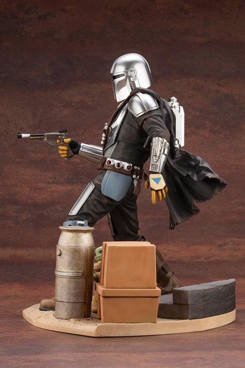The Mandalorian ArtFX Mandalorian & The Child Statue Gallery Image 5