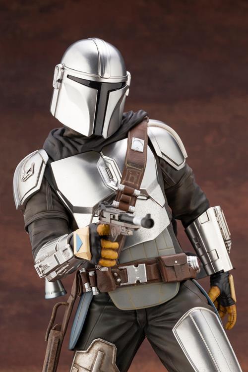 The Mandalorian ArtFX Mandalorian & The Child Statue Gallery Image 14