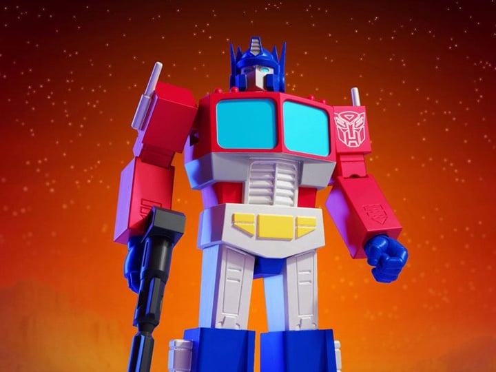 Transformers ULTIMATES! Optimus Prime Gallery Image 1