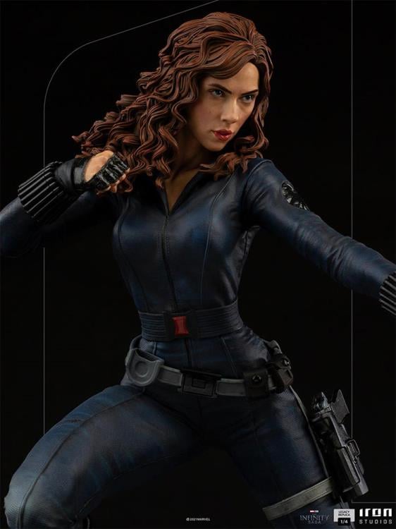 Avengers: Infinity Saga Legacy Replica Black Widow 1/4 Scale Limited Edition Statue Gallery Image 7