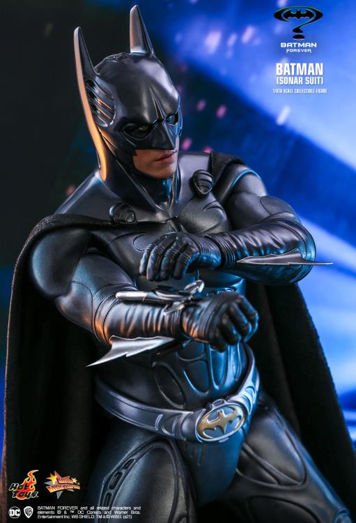 Batman Forever MMS593 Batman (Sonar Suit) 1/6 Scale Collectible Figure Gallery Image 12
