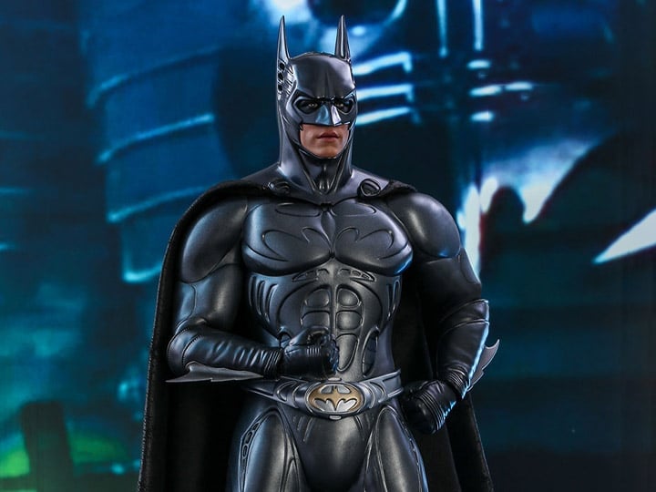 Batman Forever MMS593 Batman (Sonar Suit) 1/6 Scale Collectible Figure Gallery Image 1