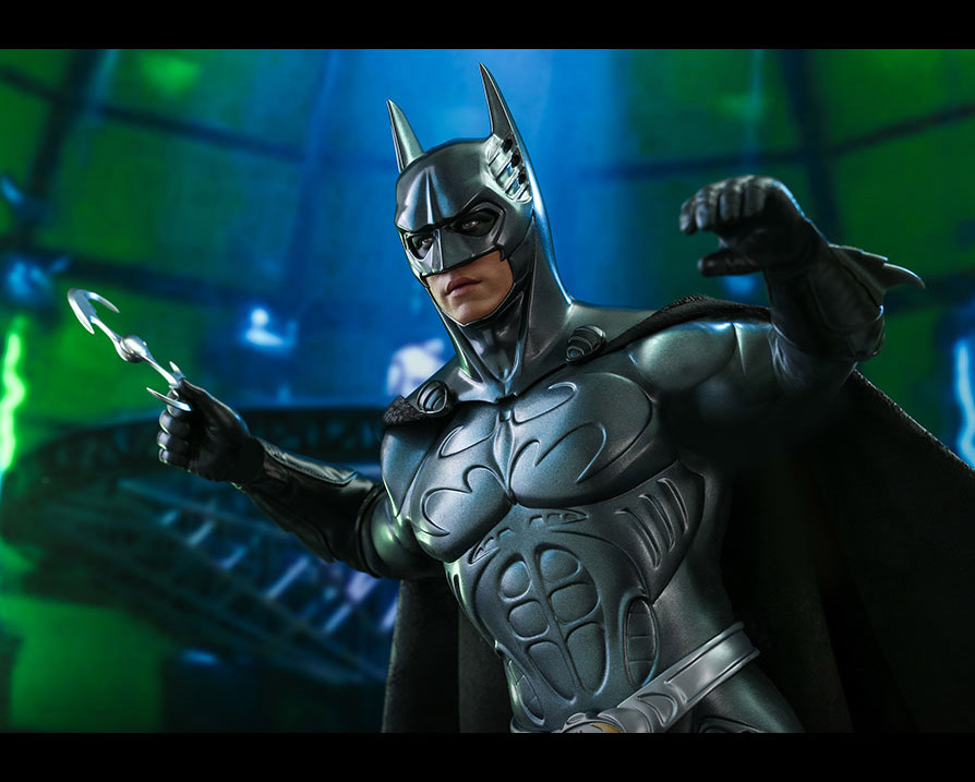 Batman Forever MMS593 Batman (Sonar Suit) 1/6 Scale Collectible Figure Gallery Image 16