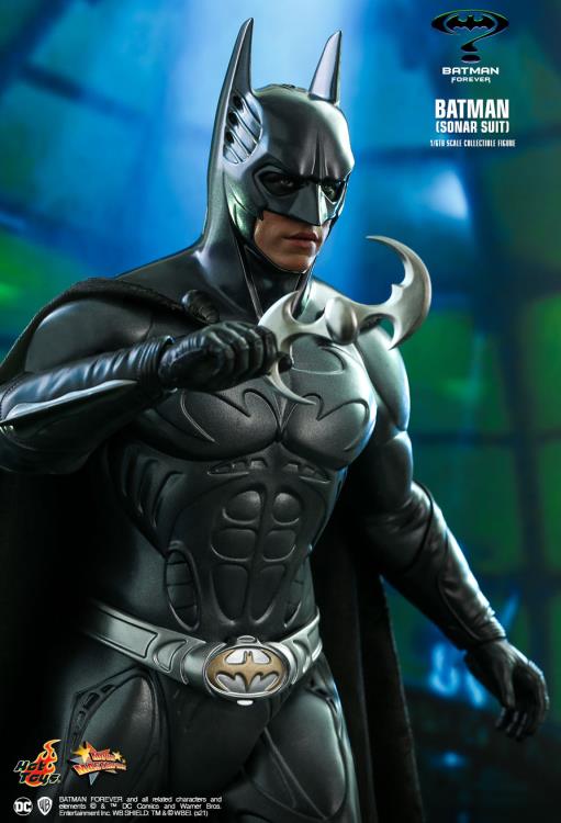 Batman Forever MMS593 Batman (Sonar Suit) 1/6 Scale Collectible Figure Gallery Image 8