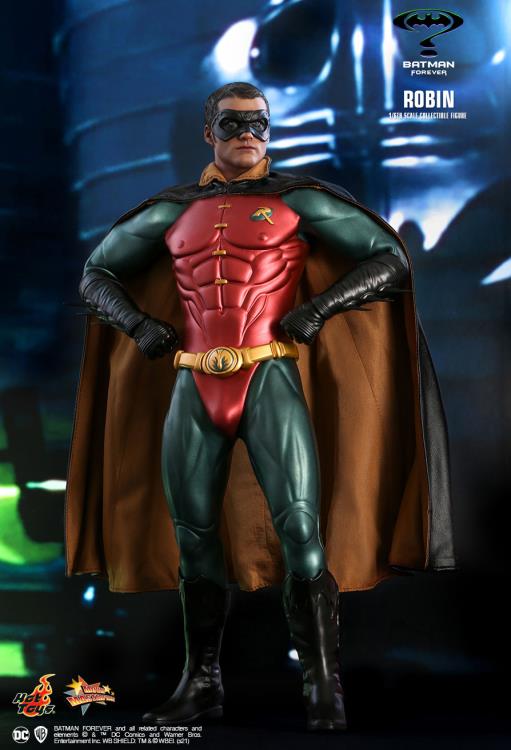 Batman Forever MMS594 Robin 1/6 Scale Collectible Figure Gallery Image 8