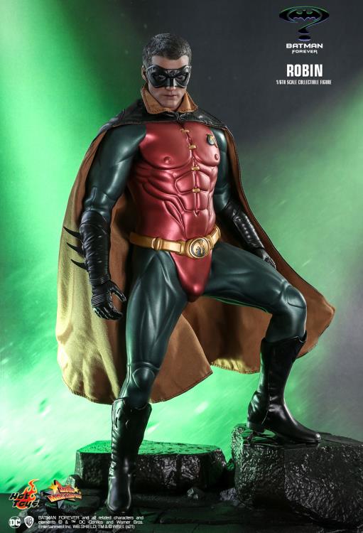 Batman Forever MMS594 Robin 1/6 Scale Collectible Figure Gallery Image 4