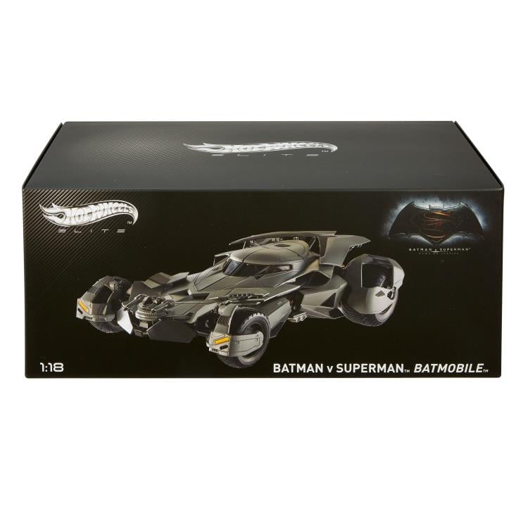Batman v Superman Hot Wheels Elite 1:18 Scale Batmobile Gallery Image 8