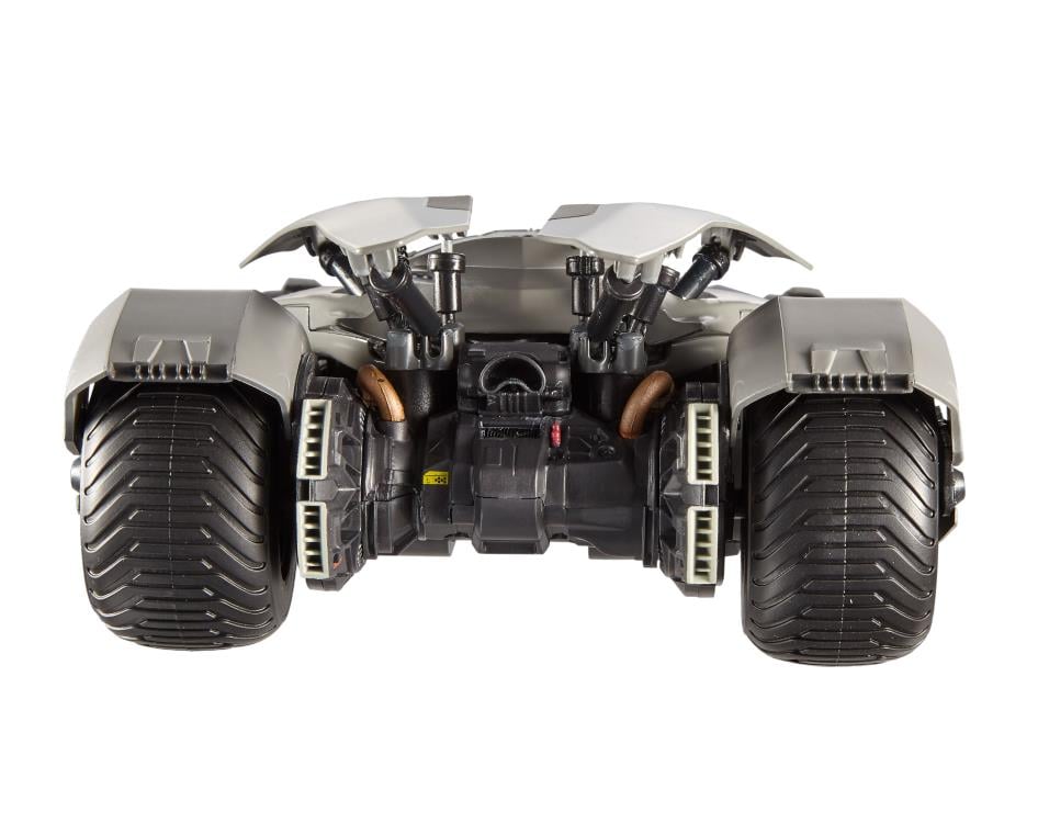 Batman v Superman Hot Wheels Elite 1:18 Scale Batmobile Gallery Image 7
