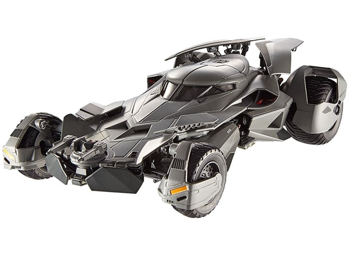 Batman v Superman Hot Wheels Elite 1:18 Scale Batmobile Gallery Image 1