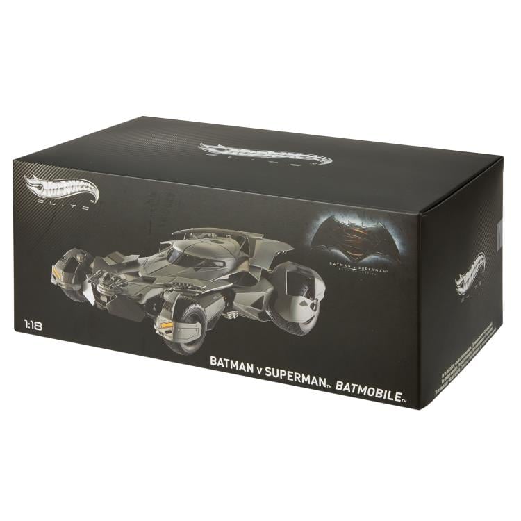 Batman v Superman Hot Wheels Elite 1:18 Scale Batmobile Gallery Image 9