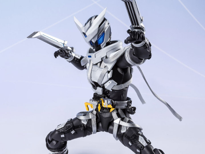 Kamen Rider S.H.Figuarts Kamen Rider Naki Exclusive Action Figure Gallery Image 1