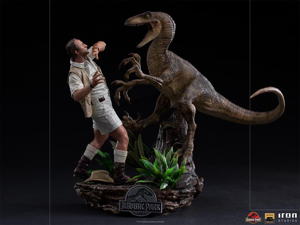 Jurassic Park Clever Girl 1/10 Deluxe Art Scale Limited Edition Statue Gallery Image 5