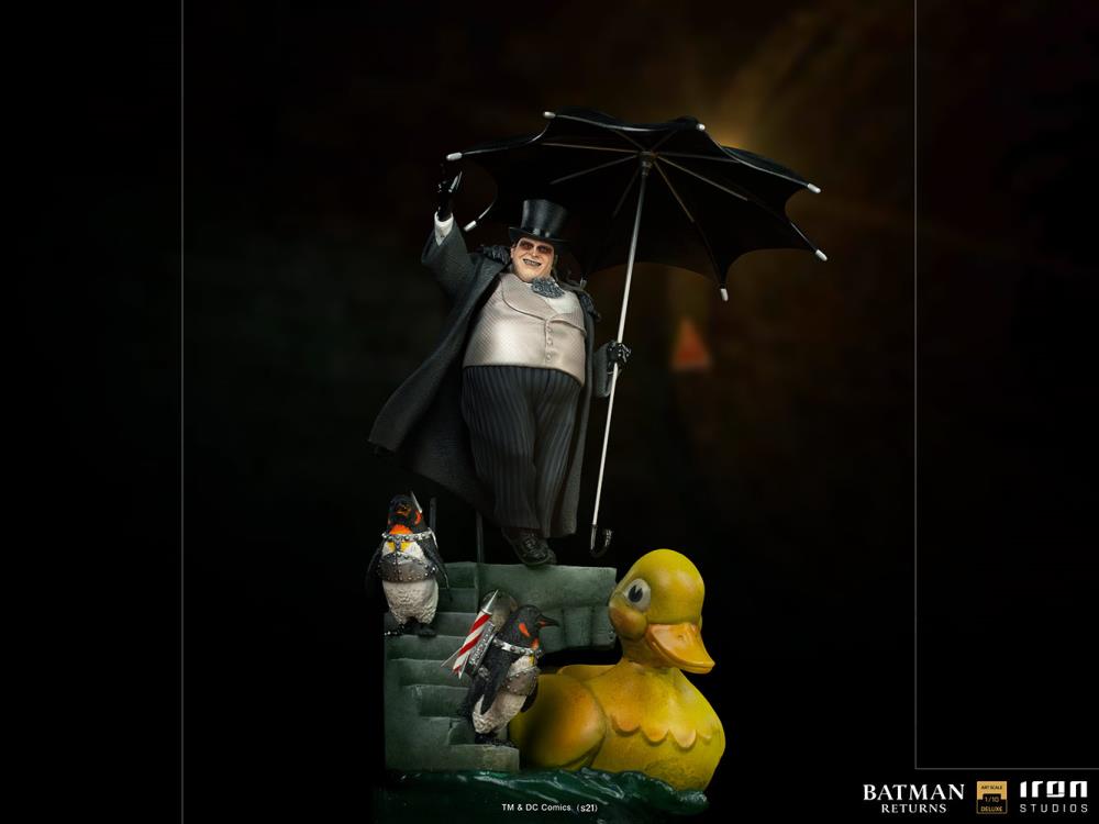 Batman Returns Penguin 1/10 Deluxe Art Scale Limited Edition Statue Gallery Image 8