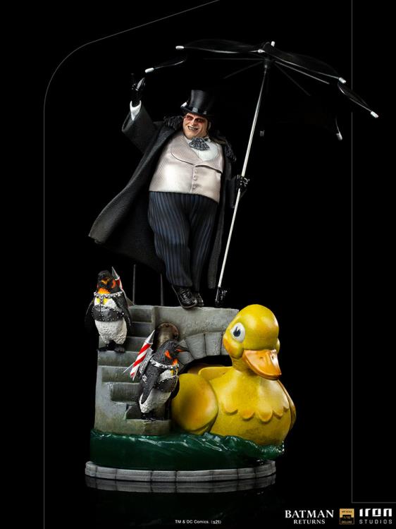 Batman Returns Penguin 1/10 Deluxe Art Scale Limited Edition Statue Gallery Image 4