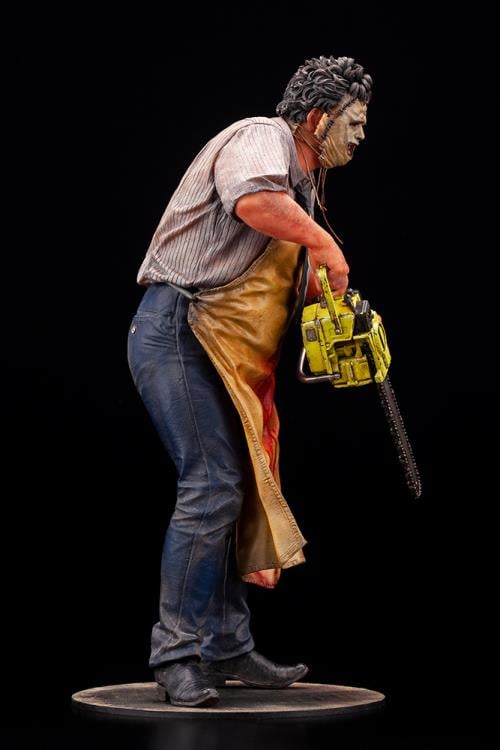 The Texas Chainsaw Massacre ArtFX Leatherface Statue Gallery Image 8
