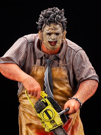 The Texas Chainsaw Massacre ArtFX Leatherface Statue Gallery Image 2