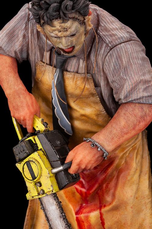 The Texas Chainsaw Massacre ArtFX Leatherface Statue Gallery Image 11