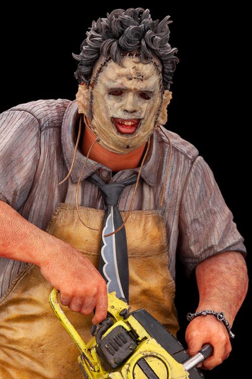 The Texas Chainsaw Massacre ArtFX Leatherface Statue Gallery Image 9