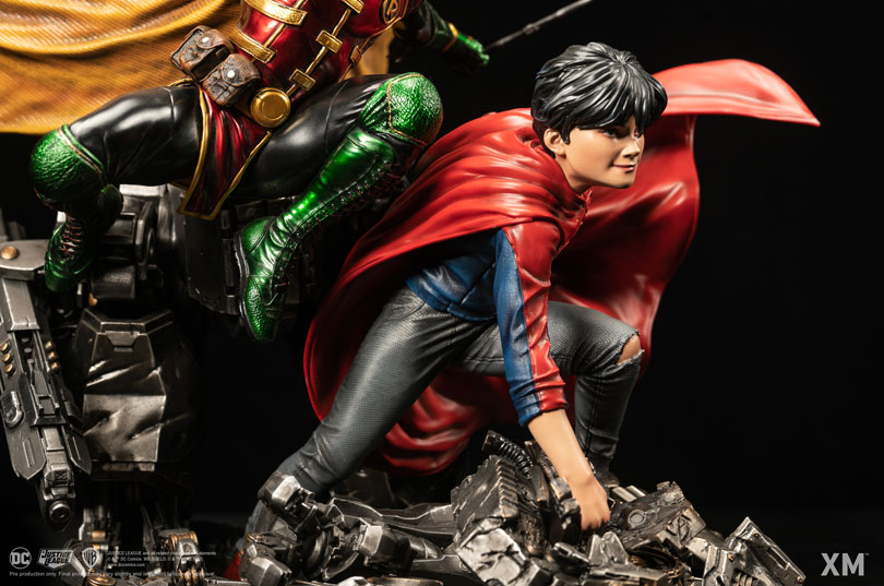 DC Rebirth Premium Collectibles Super Sons 1/6 Scale Limited Edition Statue Gallery Image 13