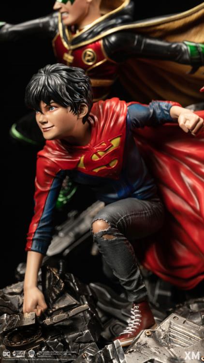 DC Rebirth Premium Collectibles Super Sons 1/6 Scale Limited Edition Statue Gallery Image 16